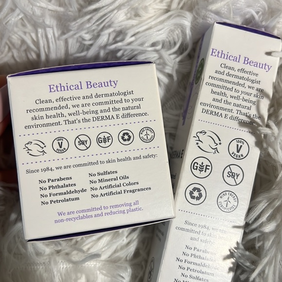 DERMA e advanced peptides and flora collagen moisture and serum brand new in box - Picture 4 of 4